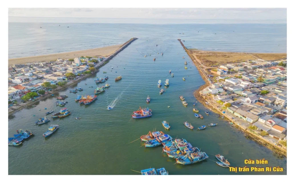 Thuê Xe Du Lịch Có Tài Xế Tại Xã Phan Rí Cửa - Ngọc Hà Travel